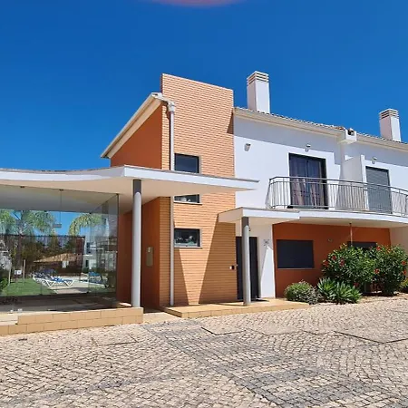 Jardins De M Holiday home *