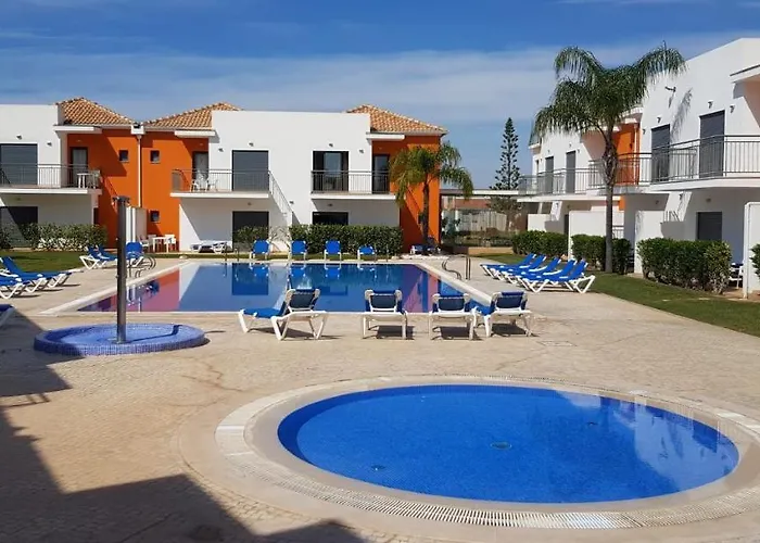 Jardins De M 度假居 *